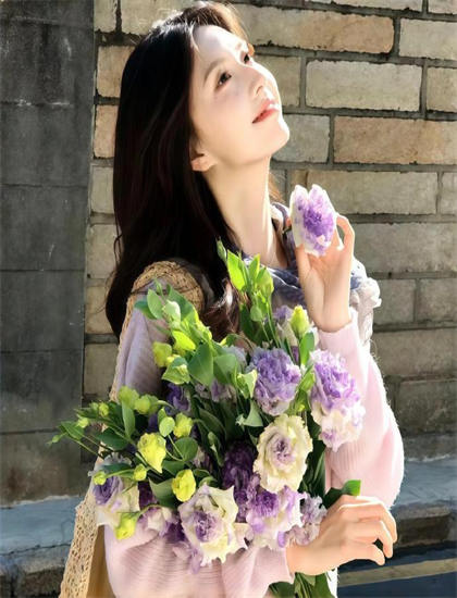 探索《你好我的对面男友》的奥秘：隐藏细节与深层意义